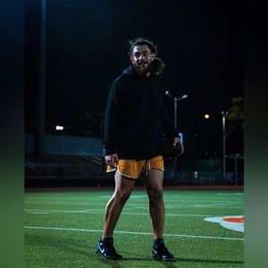 Meet your Posher, Aaron